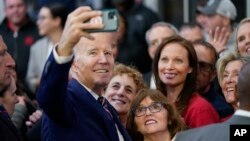 9 Mart 2023 - Başkan Joe Biden, bütçe önceliklerini açıkladığı bir etkinlikte Philadelphia'daki seçmenleriyle biraraya geldi.